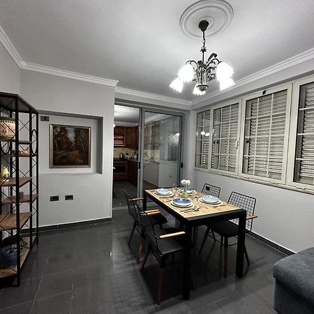 Tirana Treasure: Chic 2Br-Apartment 8Min To Skanderbeg Place المظهر الخارجي الصورة