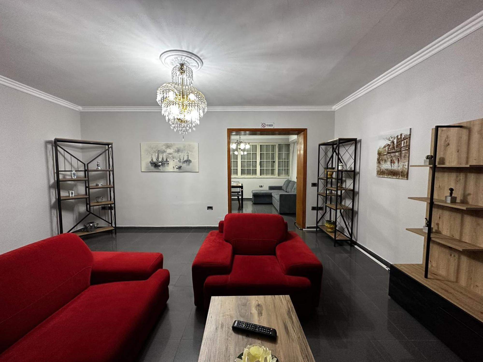 Tirana Treasure: Chic 2Br-Apartment 8Min To Skanderbeg Place المظهر الخارجي الصورة